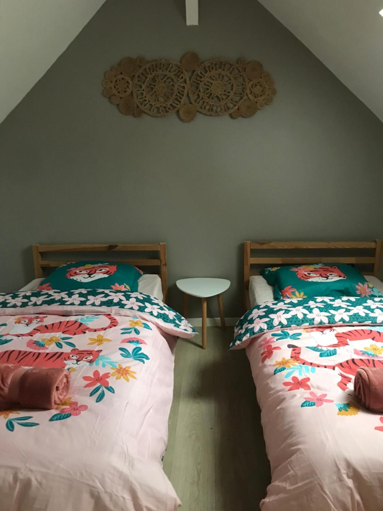 Maison 6 *